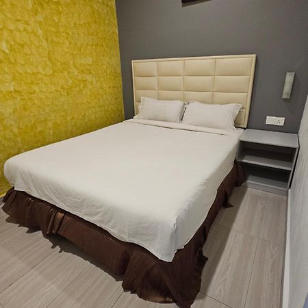 Fortune Hotel Johor Bahru Exterior foto